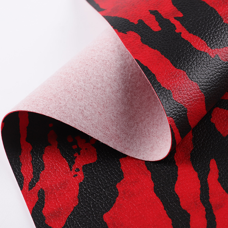 Available 0.8 lychee print two-tone leopard print leather